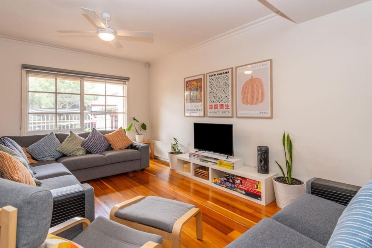 Brunswick 3Bdrm Townhouse, With Parking By Custom Bnb Hosting Villa Melbourne Exterior photo