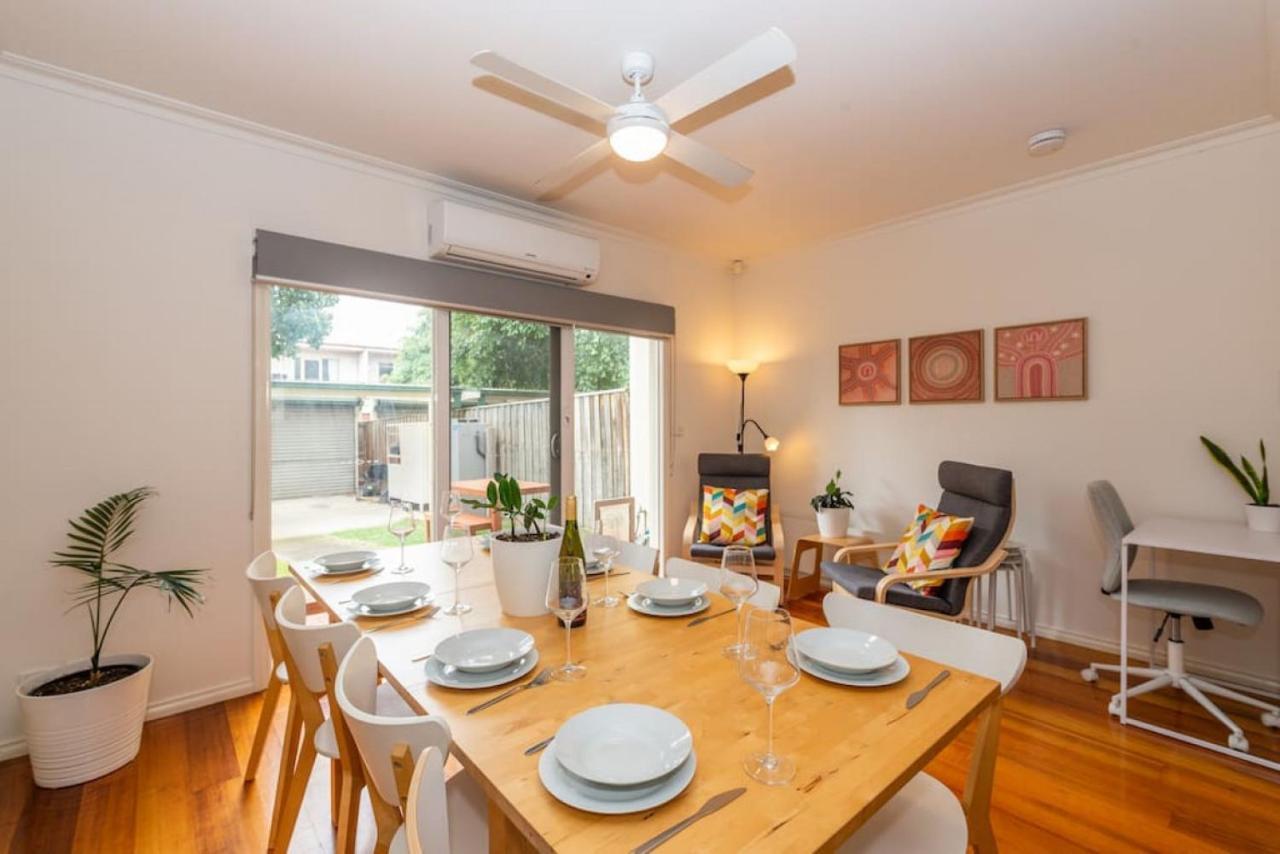 Brunswick 3Bdrm Townhouse, With Parking By Custom Bnb Hosting Villa Melbourne Exterior photo